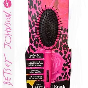 Betsey Johnson Large Oval Hair Brush